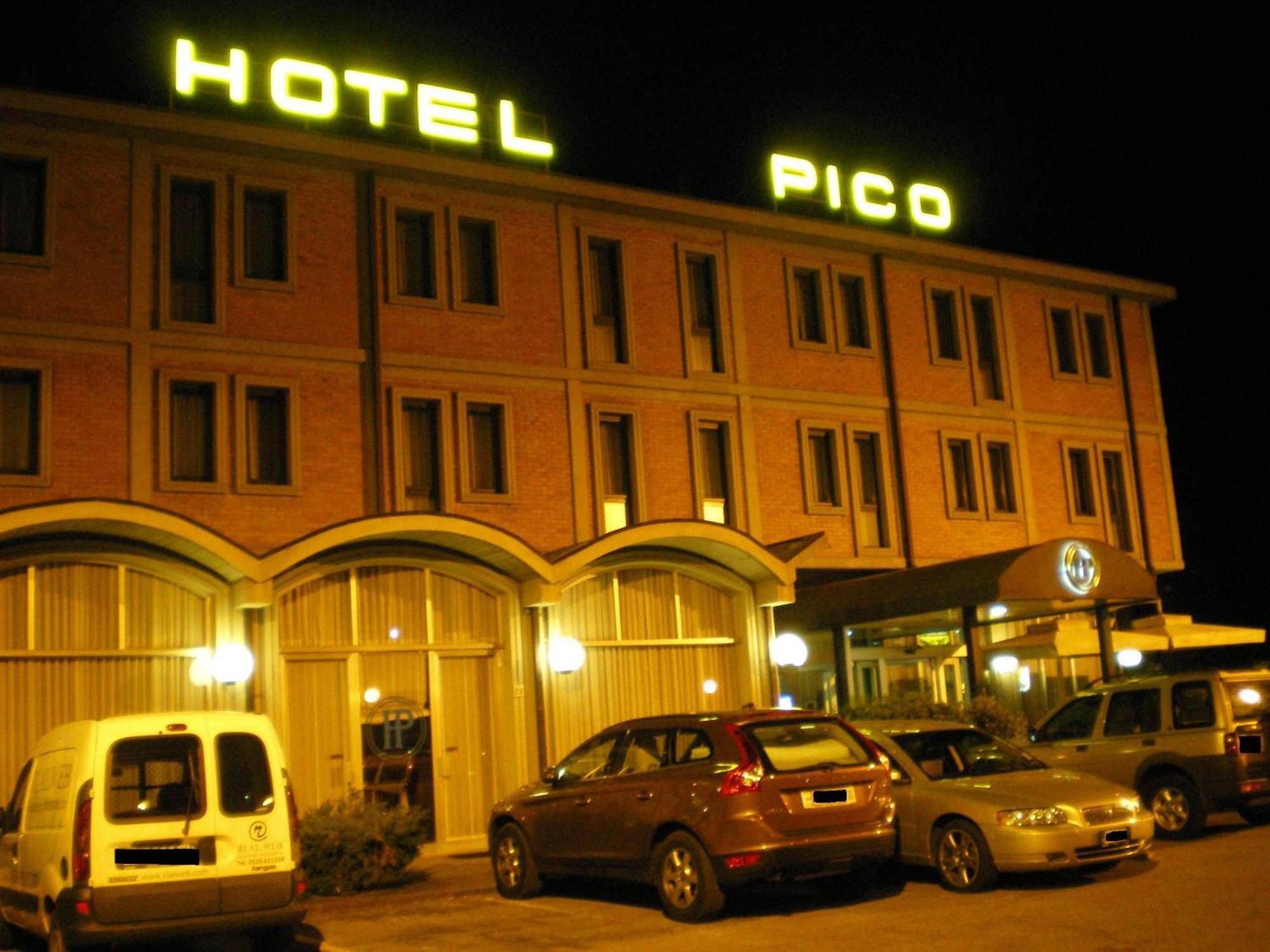 Hotel Pico Mirandola Exterior photo